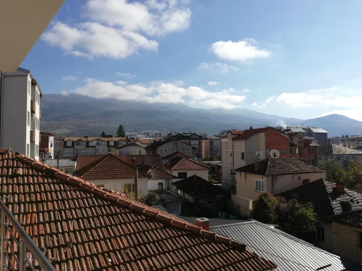 Center Apartment Delfina Ohrid Luaran gambar